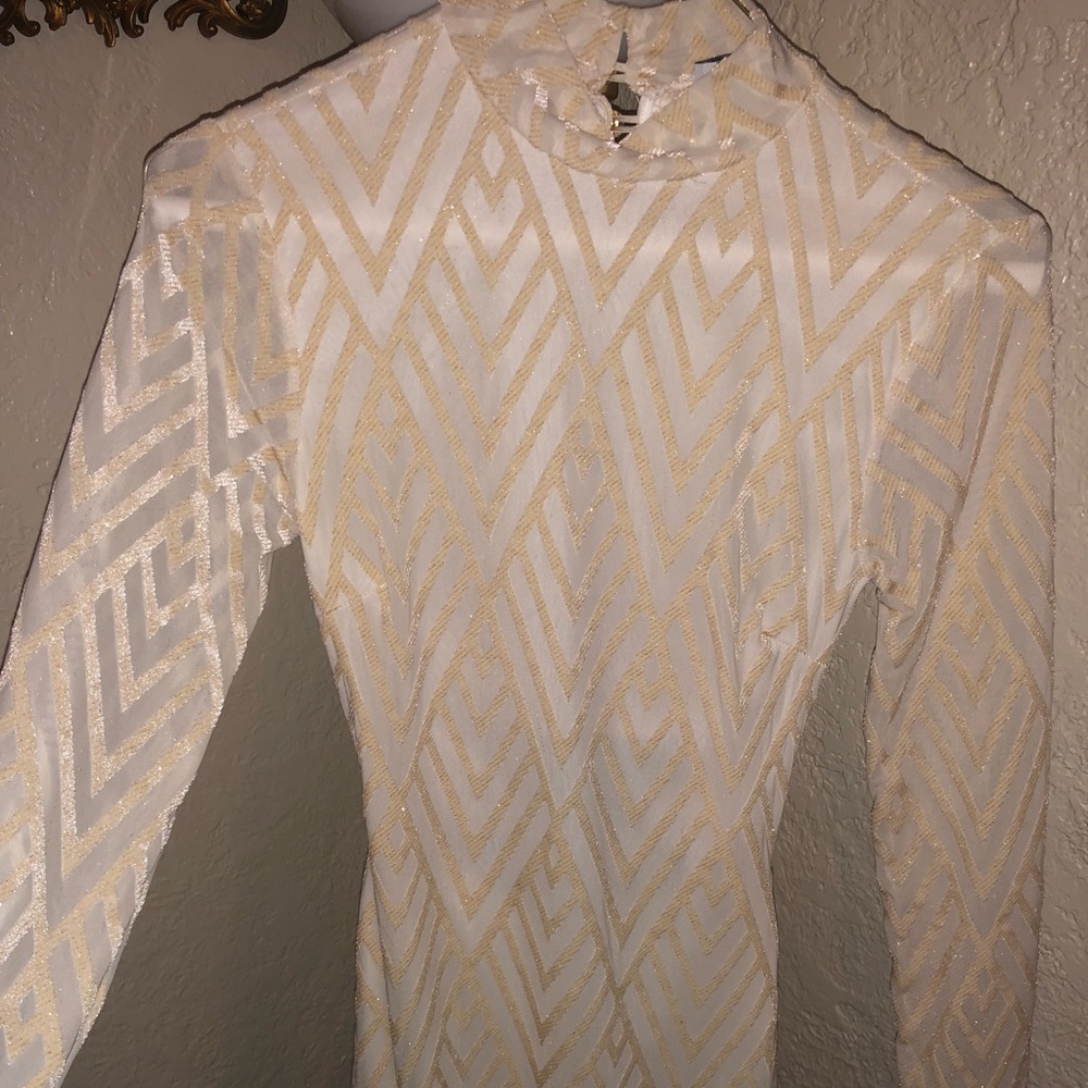 ***OPEN BACK CREAM GLITTERY DRESS***